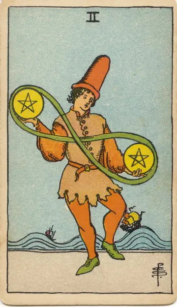 Lá Two of Pentacles (Hai Xu)